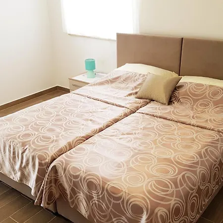 Ferienhaus Marisol Mit Pool Banjole