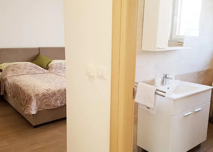 Marisol Mit Pool Banjole