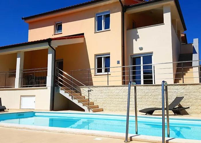 Marisol Mit Pool * Banjole